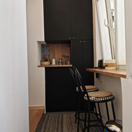 Sweet In Center Apartment
